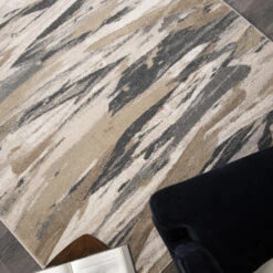 7' X 10' Gray And Beige Contemporary Area Throw Rug -Christmas Decoration Store dorian209009208x11 8 03537.1664990321