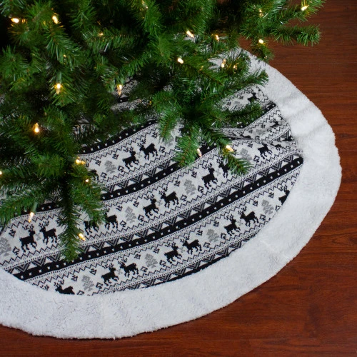 Northlight 48" Black And White Knitted Reindeer Lodge Round Christmas Tree Skirt 2 Northlight 48" Black And White Knitted Reindeer Lodge Round Christmas Tree Skirt - Image 2
